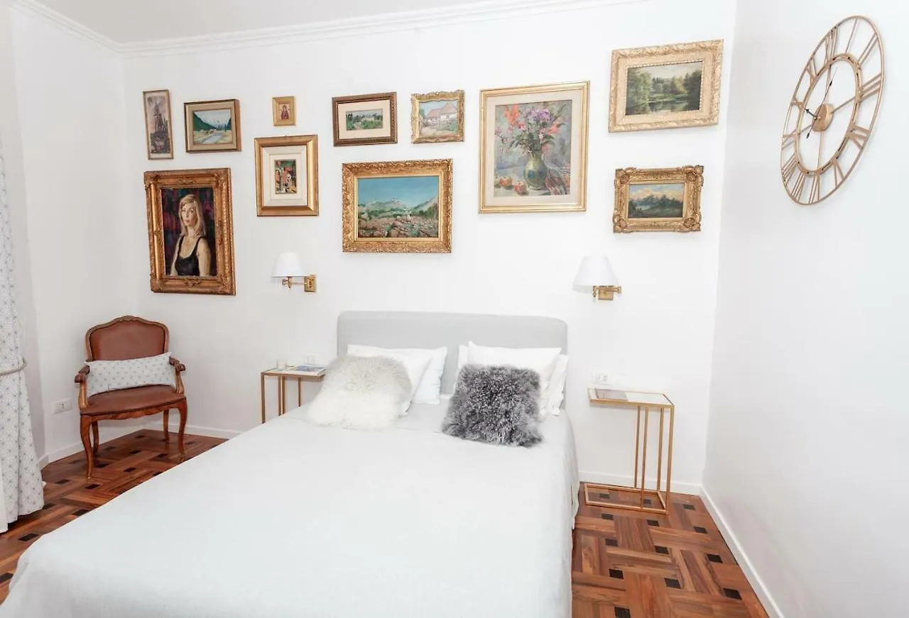 Charmant 2 Pieces Frontiere Monaco Beausoleil